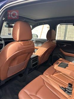 اودي Q7